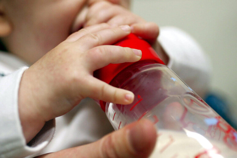 YIUWOD Scola Biberon - Scolabottiglie - Scola Bottiglie - Adatto Per